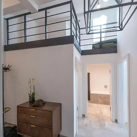 Apartment Traunkai