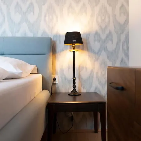 Traunkai - Your Austrian *