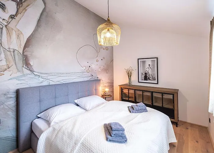 Traunkai - Your Austrian