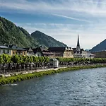 Traunkai - Your Austrian Lägenhet *